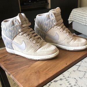 Nike Wedge Sneaker